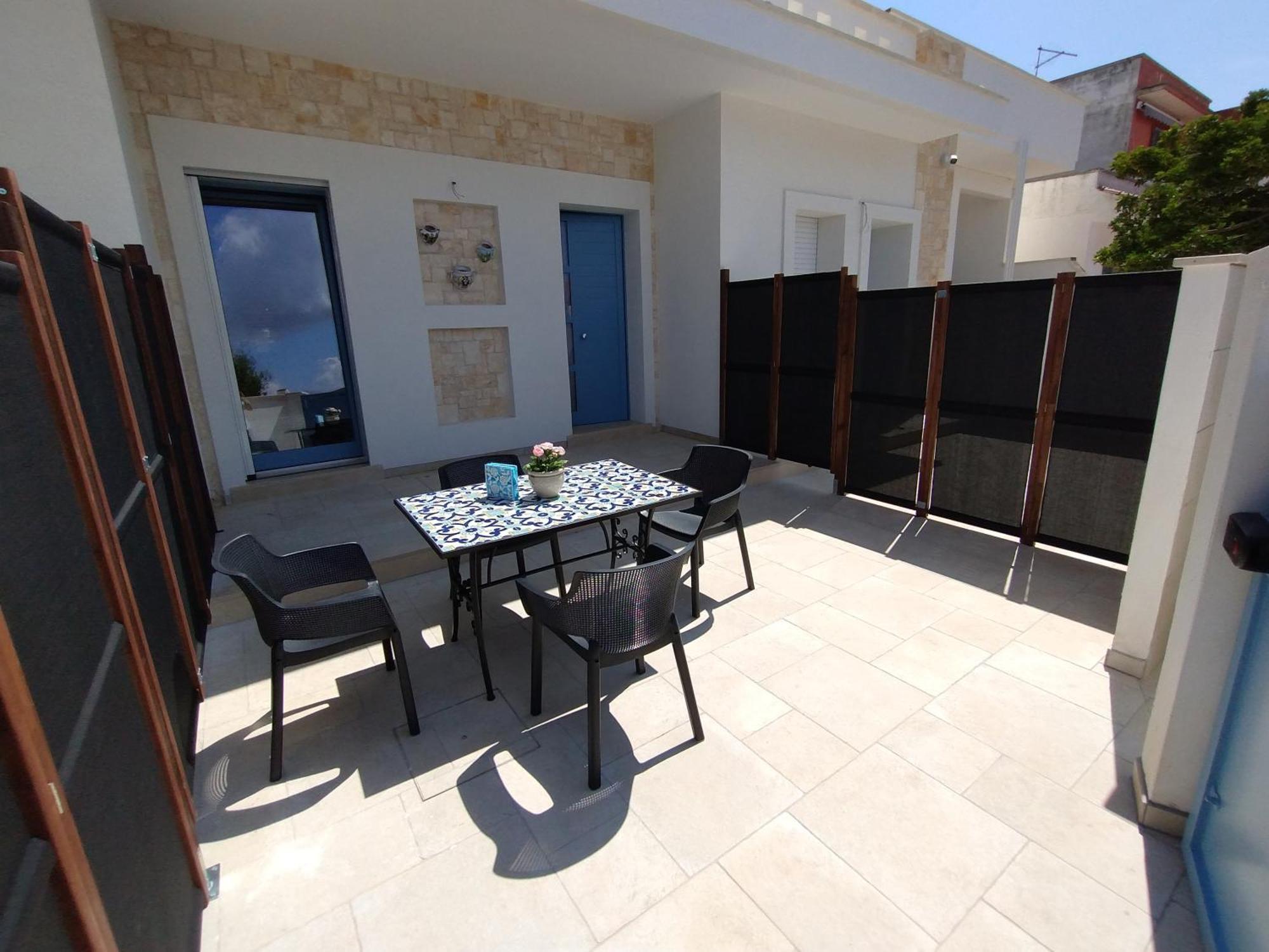 Onde Salentine Deluxe Apartment Casalabate Exterior photo