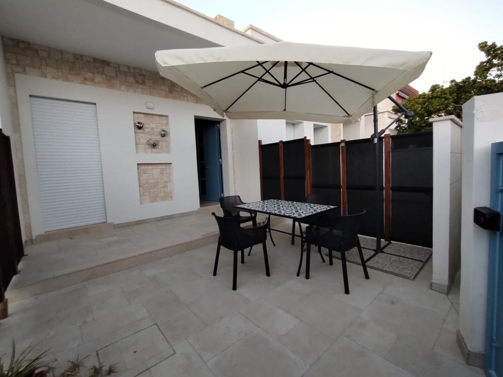 Onde Salentine Deluxe Apartment Casalabate Exterior photo