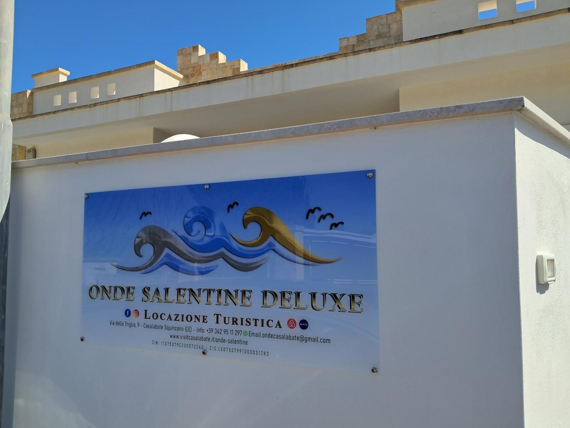 Onde Salentine Deluxe Apartment Casalabate Exterior photo